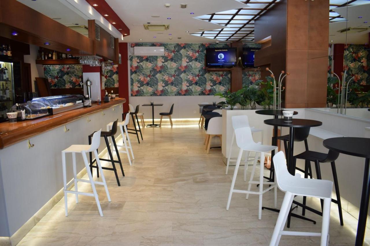 Hotel Alisi Aranda de Duero Kültér fotó