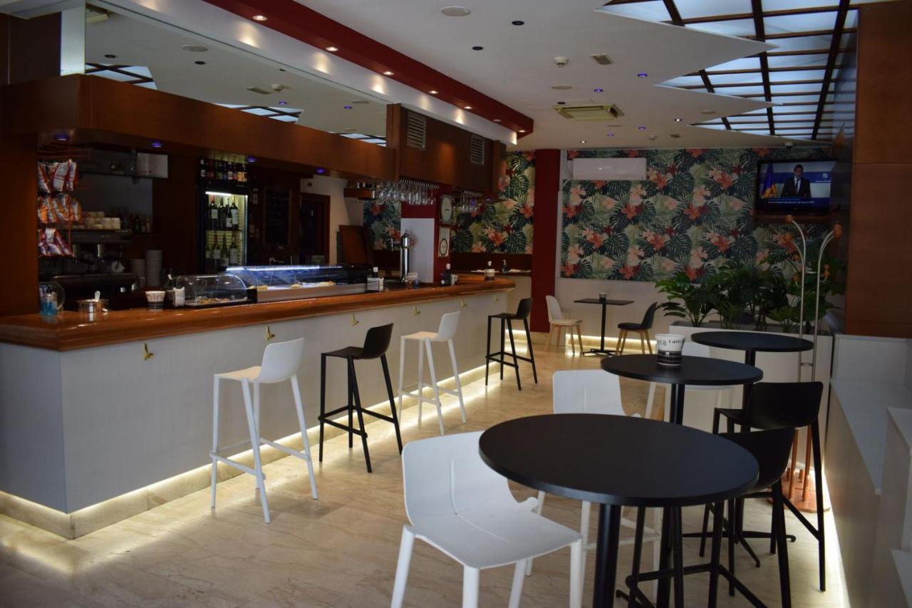 Hotel Alisi Aranda de Duero Kültér fotó